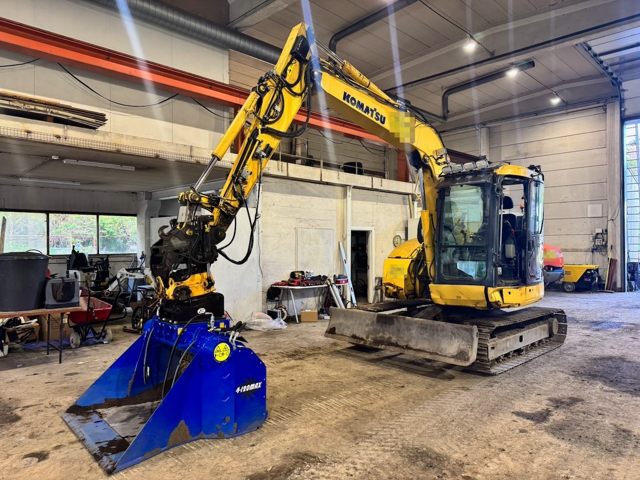 Komatsu 2013 Komatsu PC78US-8 Beltegraver m/ Rototilt og 2 skuffer. - Crawler excavator: picture 1 Komatsu 2013 Komatsu PC78US-8 Beltegraver m/ Rototilt og 2 skuffer. - Crawler excavator: picture 1