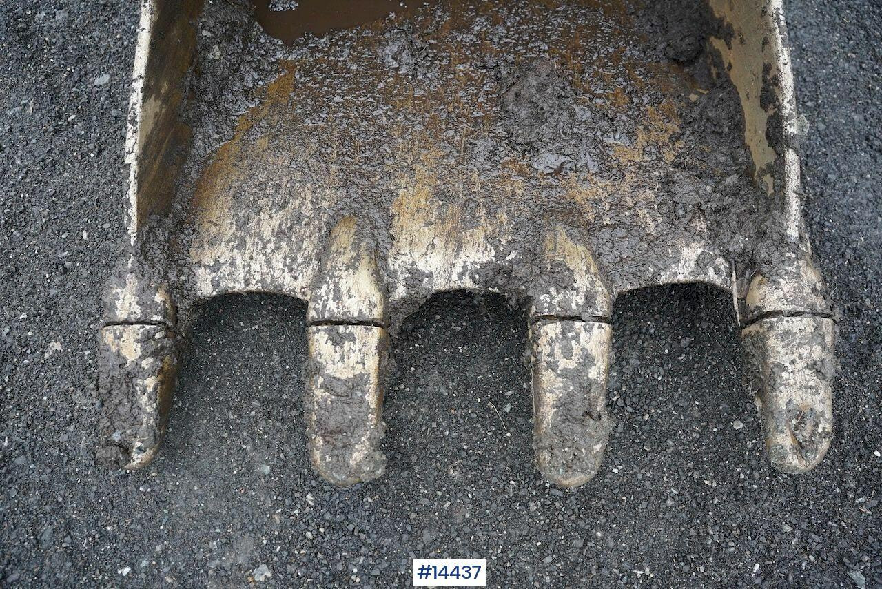 Excavator Komatsu PC228USLC-10: picture 41