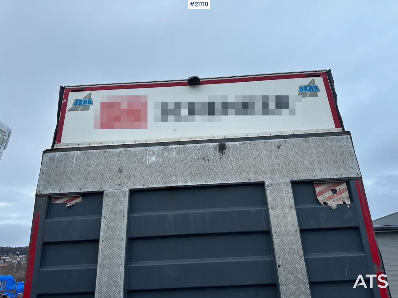 Mercedes Actros 1835 skapbil m/ Full sideåpning, aggregat, lift og 2 sett dekk - Box truck: picture 5 Mercedes Actros 1835 skapbil m/ Full sideåpning, aggregat, lift og 2 sett dekk - Box truck: picture 5