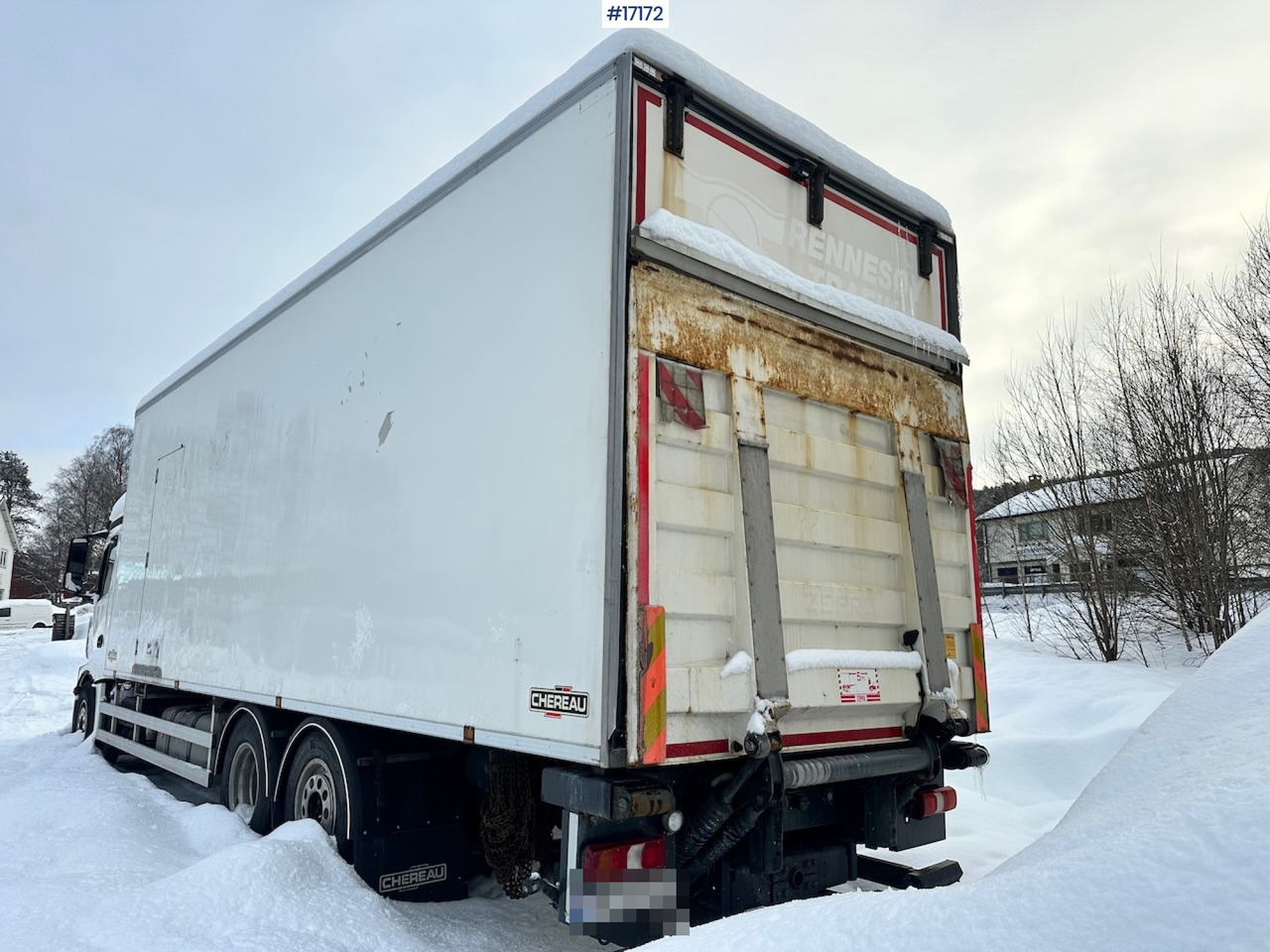 Mercedes Actros 2551 - Box truck: picture 4 Mercedes Actros 2551 - Box truck: picture 4