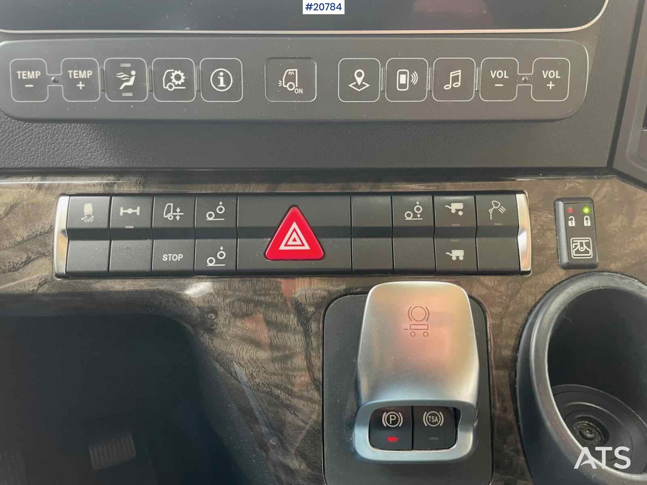 Box truck Mercedes Actros: picture 43