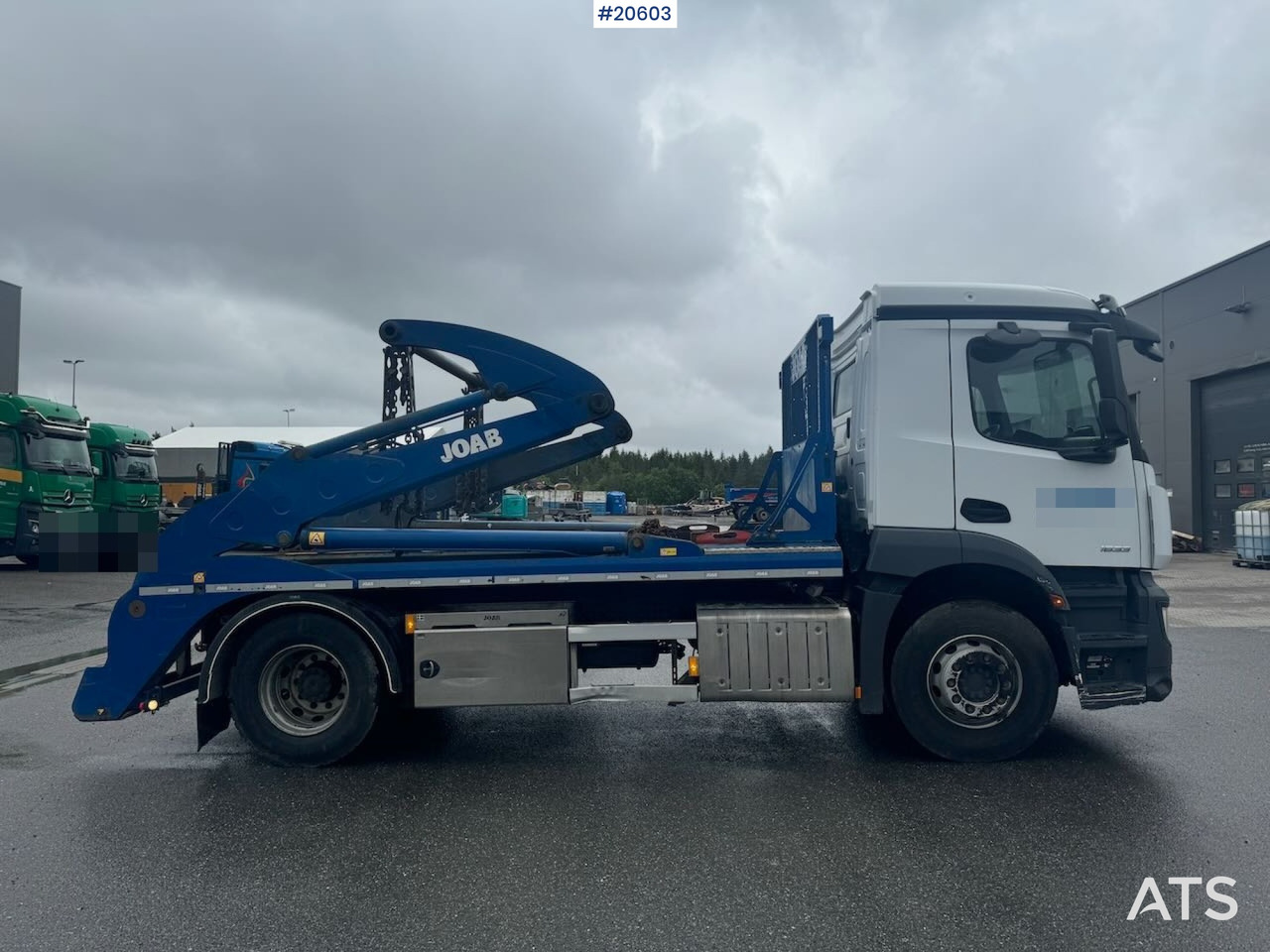 Mercedes Antos 1833 - Skip loader truck: picture 4 Mercedes Antos 1833 - Skip loader truck: picture 4