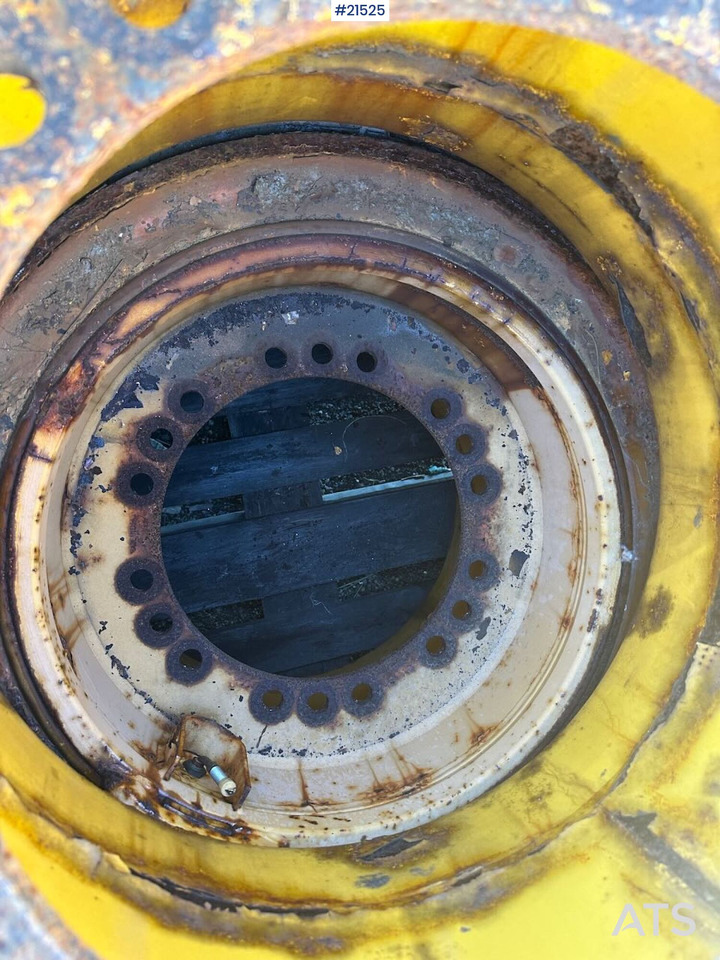 Michelin hjullaster dekk til Volvo L110 - Wheel and tire package for Construction machinery: picture 5 Michelin hjullaster dekk til Volvo L110 - Wheel and tire package for Construction machinery: picture 5