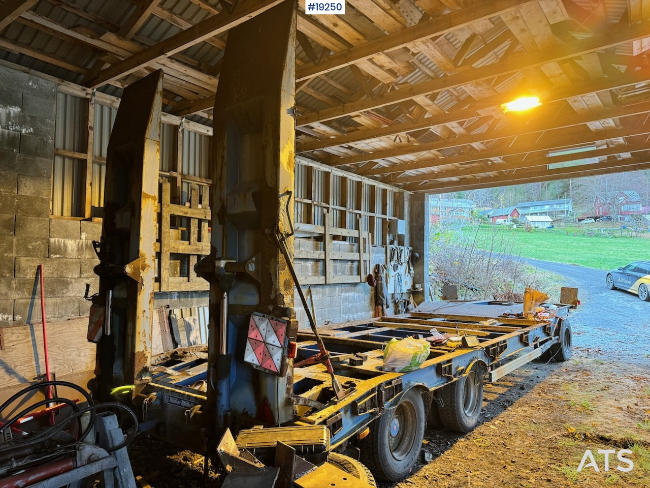 Mueller maskinslep - Low loader semi-trailer: picture 1 Mueller maskinslep - Low loader semi-trailer: picture 1