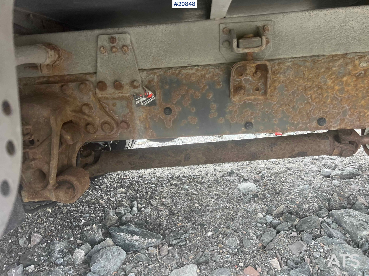 Box truck Renault midlum: picture 25