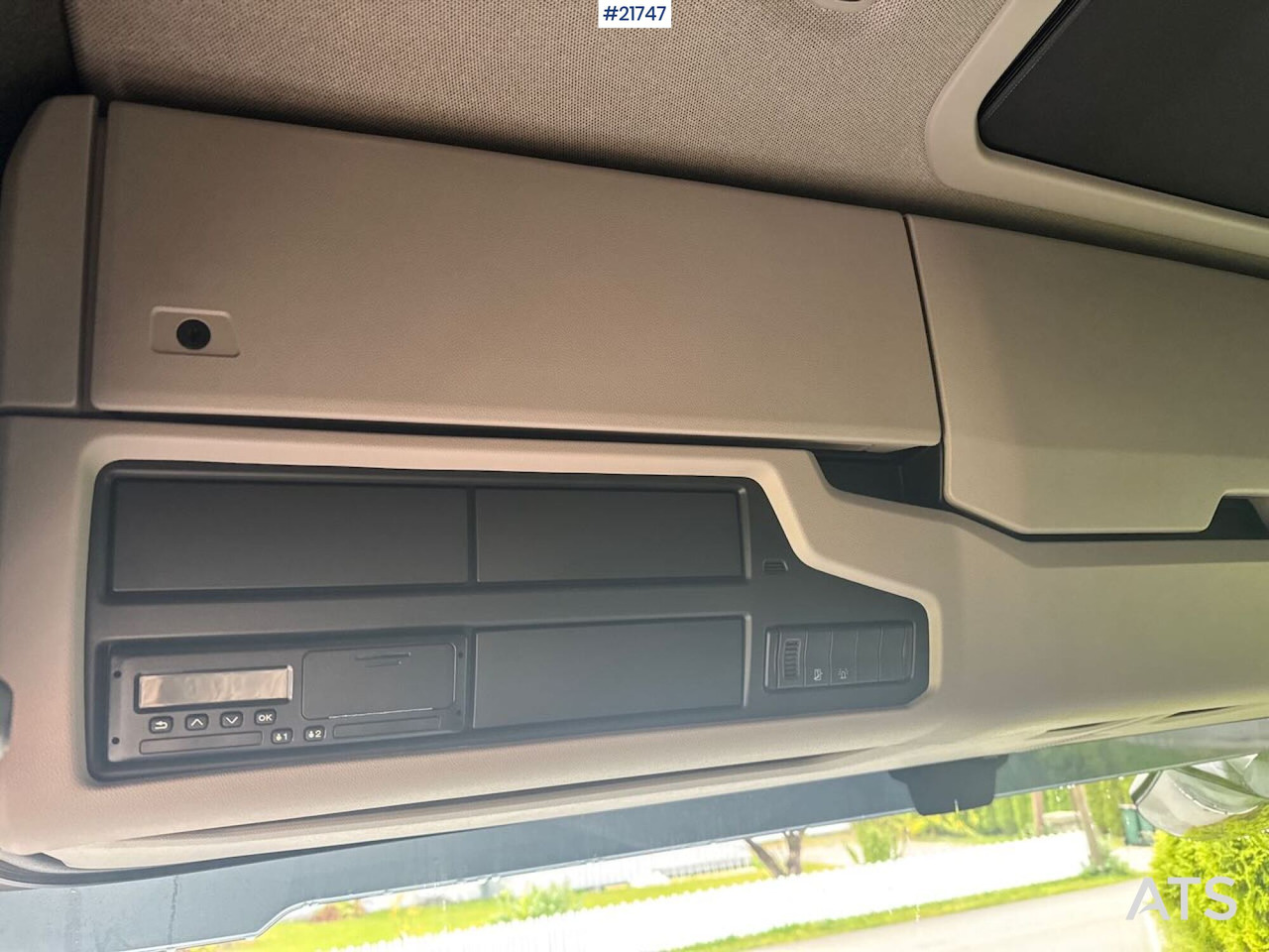 Tipper Scania R660 6X4 Asfaltbil m/ Carnehl asfaltkjerre: picture 40