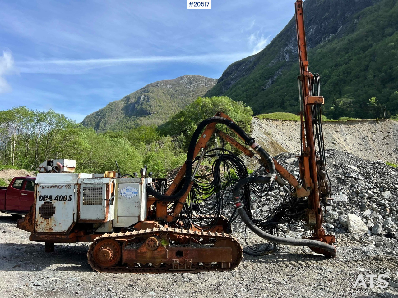 Tamrock DHA 400 S - Drilling rig: picture 1 Tamrock DHA 400 S - Drilling rig: picture 1