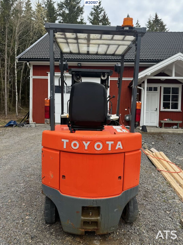 Toyota 5FBCU20 - Forklift: picture 4 Toyota 5FBCU20 - Forklift: picture 4