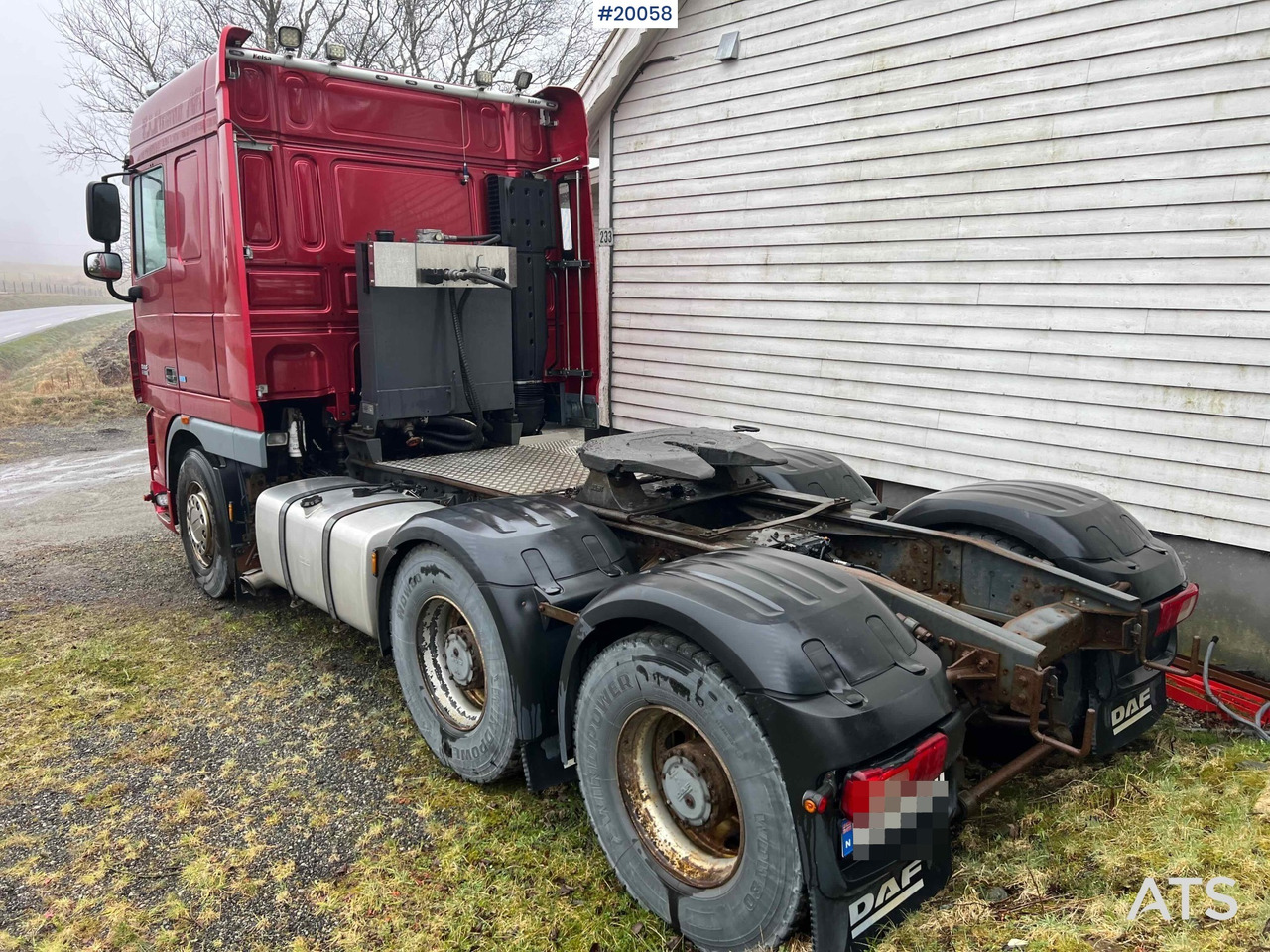 Tractor unit DAF XF 105.510: picture 11
