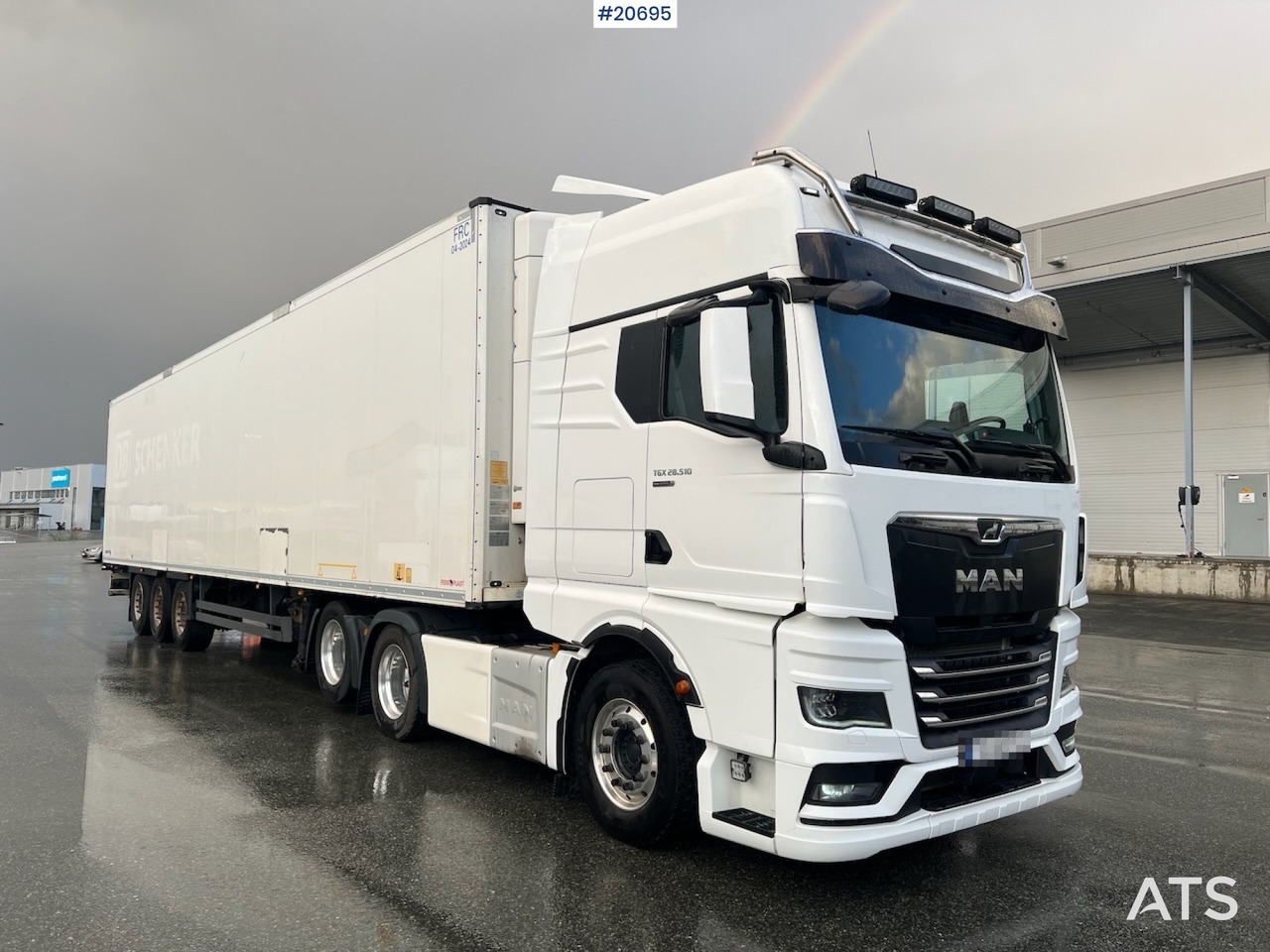 MAN TGX 28.510 - Tractor unit: picture 3 MAN TGX 28.510 - Tractor unit: picture 3