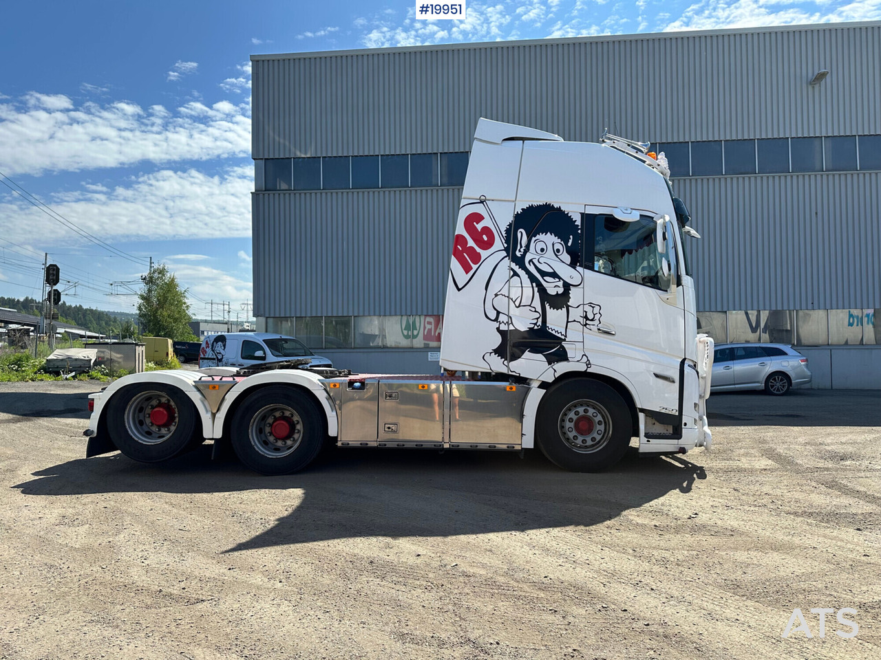 Volvo FH 750 - Tractor unit: picture 2 Volvo FH 750 - Tractor unit: picture 2