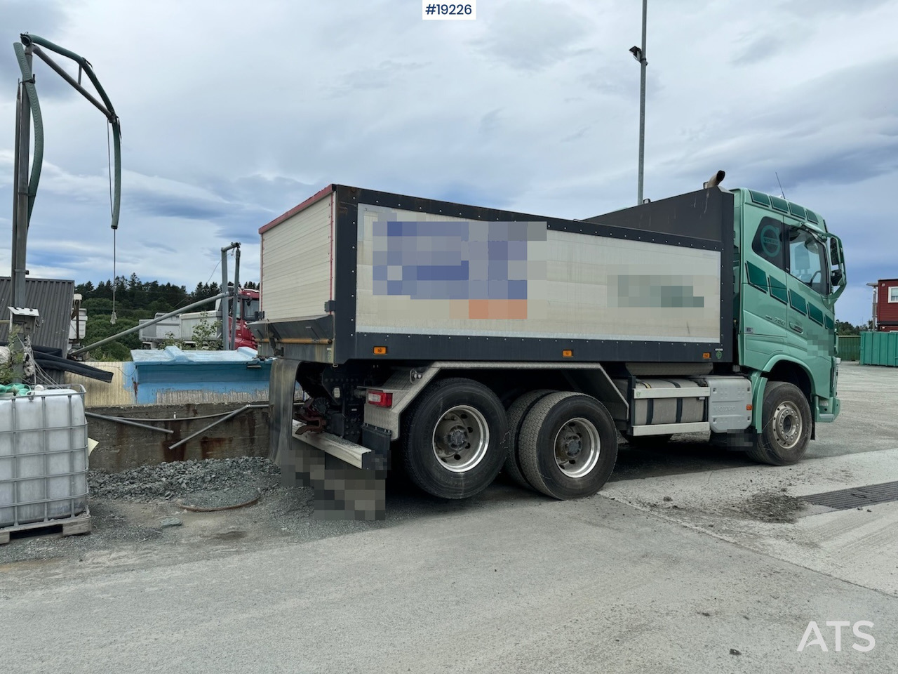 Volvo FH16 750 - Tipper: picture 4 Volvo FH16 750 - Tipper: picture 4