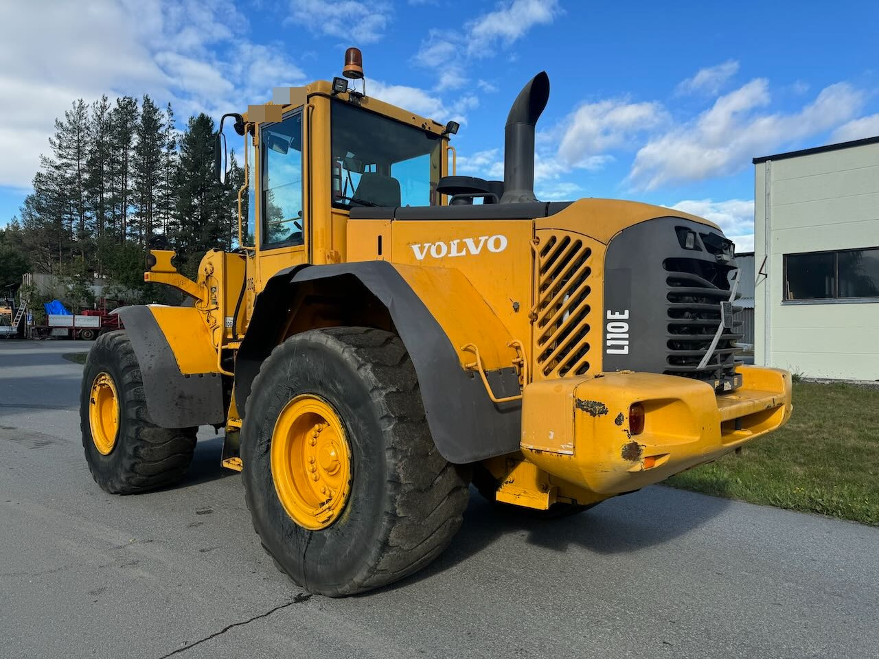 Volvo L110E - Wheel loader: picture 4 Volvo L110E - Wheel loader: picture 4