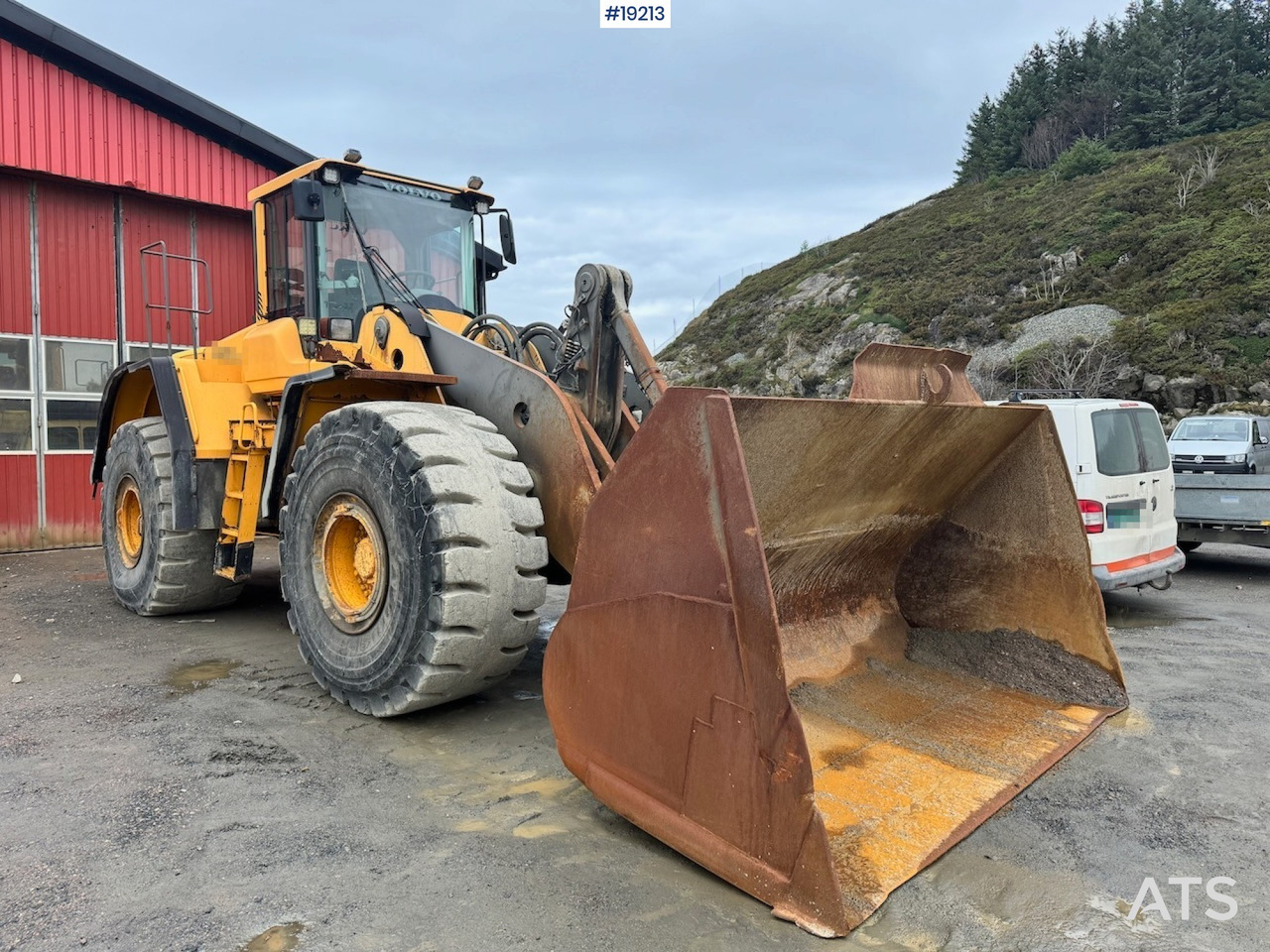 Volvo L220F - Wheel loader: picture 1 Volvo L220F - Wheel loader: picture 1