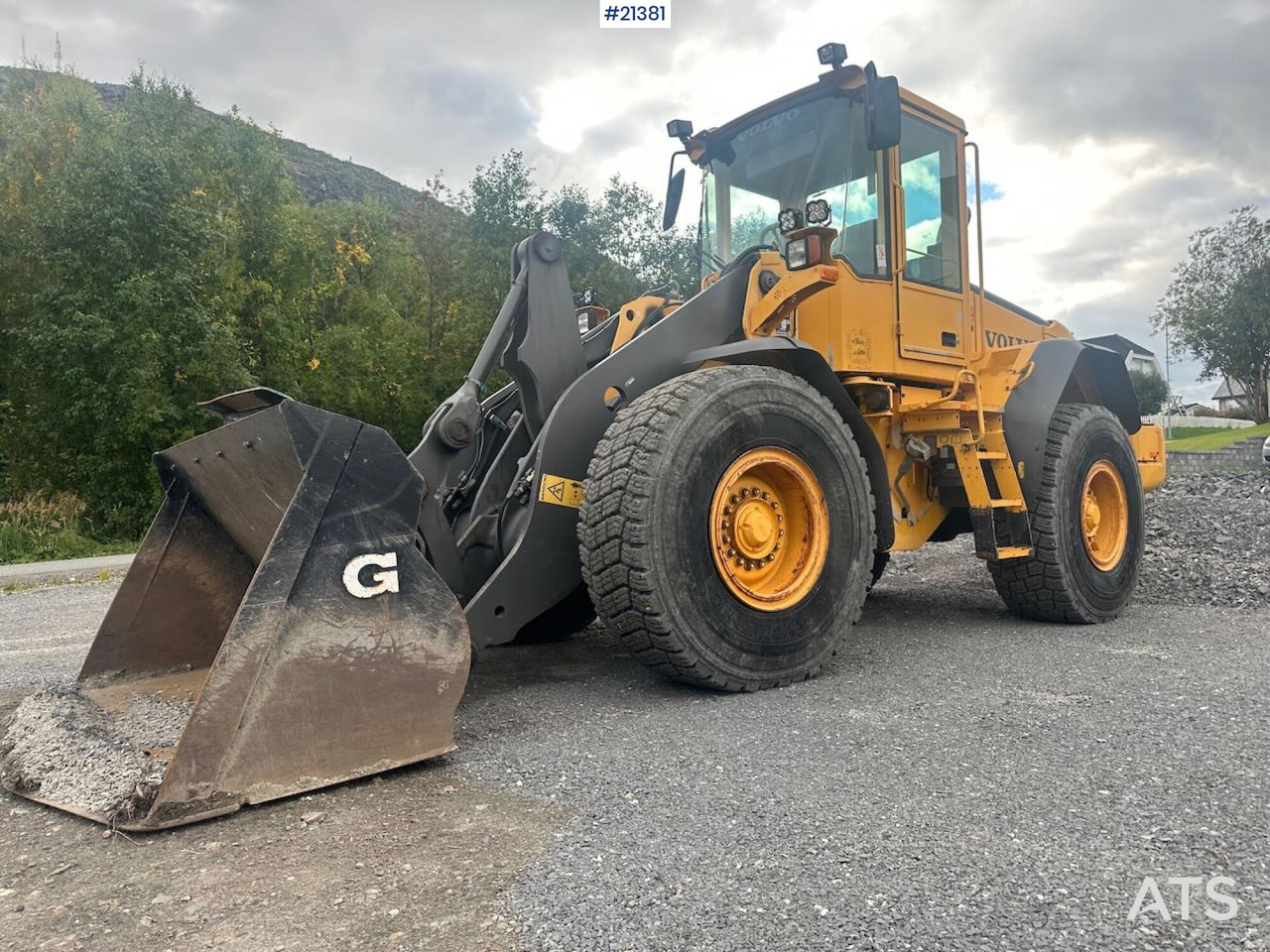 Volvo L90E hjullaster. SE VIDEO - Wheel loader: picture 1 Volvo L90E hjullaster. SE VIDEO - Wheel loader: picture 1