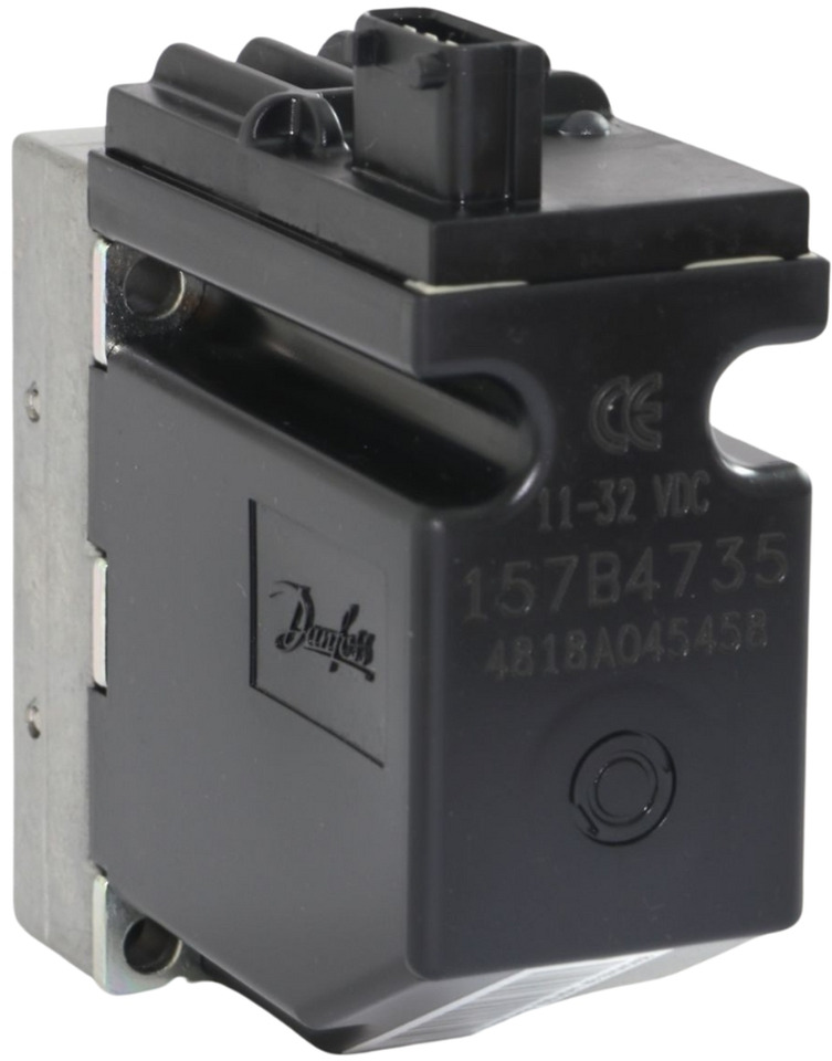 Danfoss Solenoid Valve 157B4735 - Hydraulic valve for Loader crane: picture 2 Danfoss Solenoid Valve 157B4735 - Hydraulic valve for Loader crane: picture 2