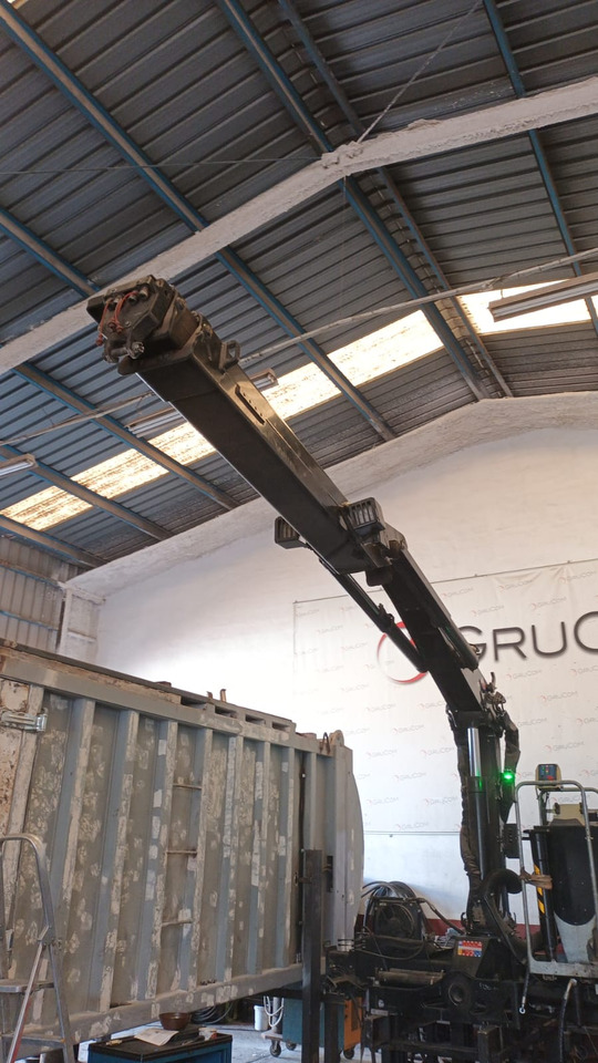 HMF 1643 - Loader crane: picture 4 HMF 1643 - Loader crane: picture 4