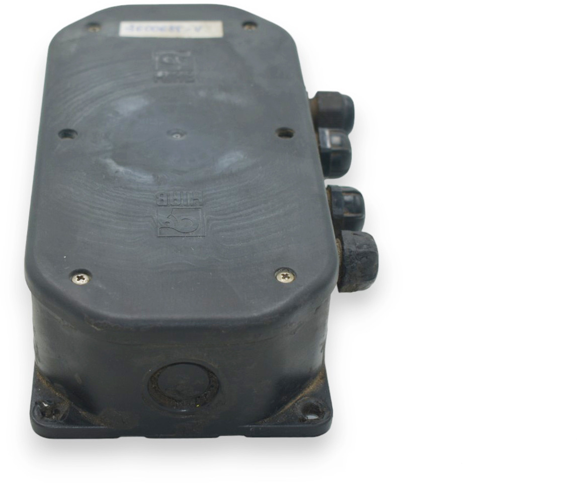 Used column connection electronic box 3600688-U - Spare parts for Loader crane: picture 2 Used column connection electronic box 3600688-U - Spare parts for Loader crane: picture 2
