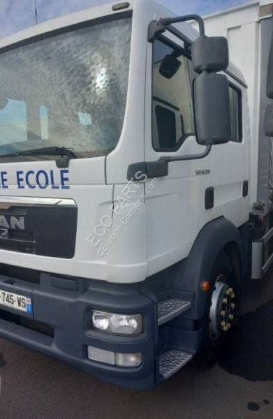 MAN TGM 18.290 - Curtainsider truck: picture 2 MAN TGM 18.290 - Curtainsider truck: picture 2