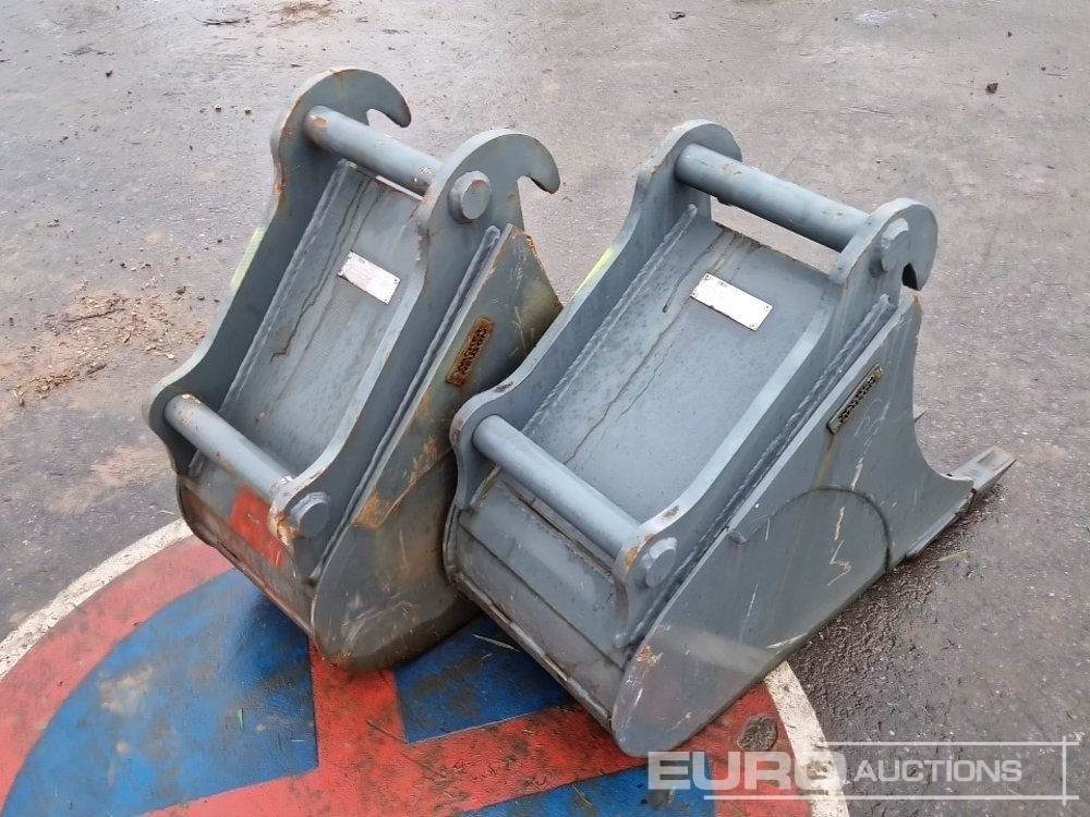 15" Digging Buckets to suit Wacker Neuson Mini Excavator (2 of) - Bucket: picture 3 15" Digging Buckets to suit Wacker Neuson Mini Excavator (2 of) - Bucket: picture 3