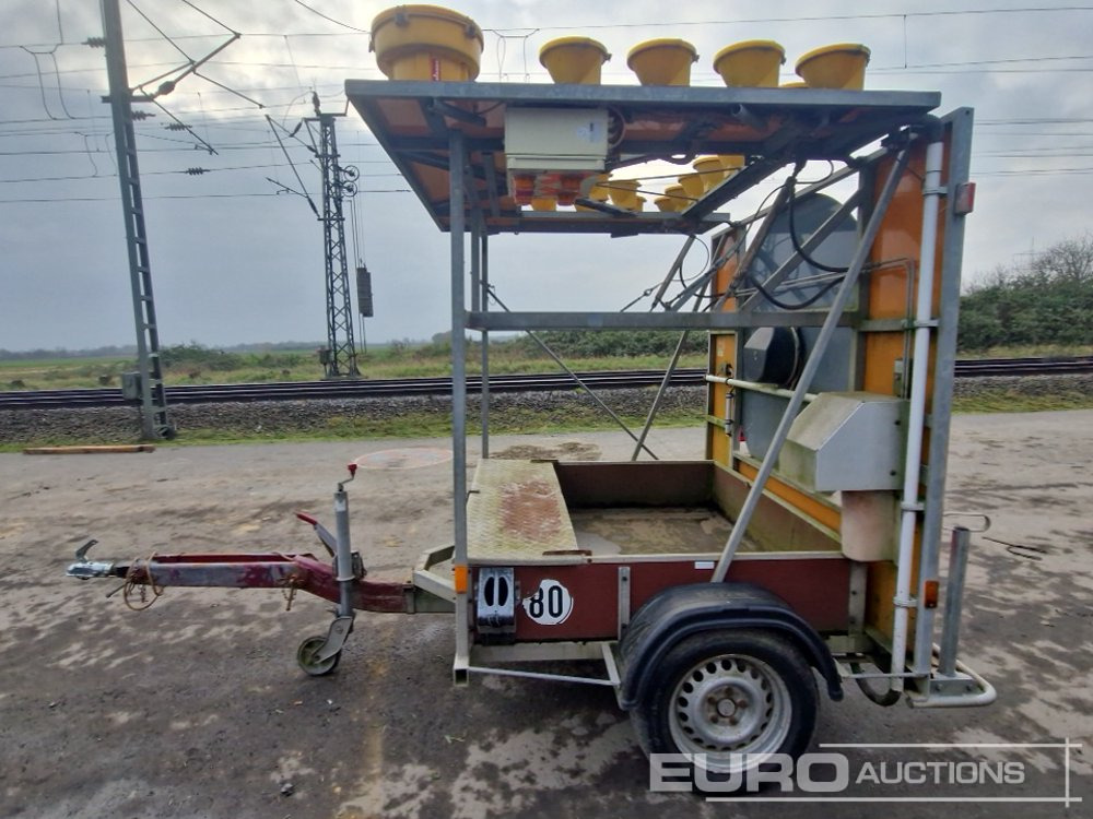 1995 Nissen Single Axle Traffic Control Trailer (German Reg. Docs. Available) - Construction equipment, Trailer: picture 2 1995 Nissen Single Axle Traffic Control Trailer (German Reg. Docs. Available) - Construction equipment, Trailer: picture 2