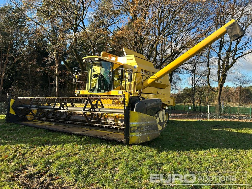 2002 New Holland TX68 Plus - Combine harvester: picture 4 2002 New Holland TX68 Plus - Combine harvester: picture 4