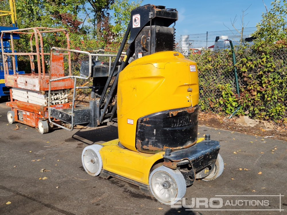 2011 Manitou 100VJR - Aerial platform: picture 3 2011 Manitou 100VJR - Aerial platform: picture 3