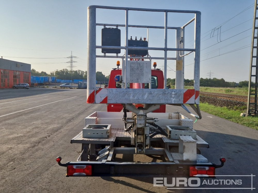 2012 Iveco 35S11 - Truck mounted aerial platform: picture 4 2012 Iveco 35S11 - Truck mounted aerial platform: picture 4