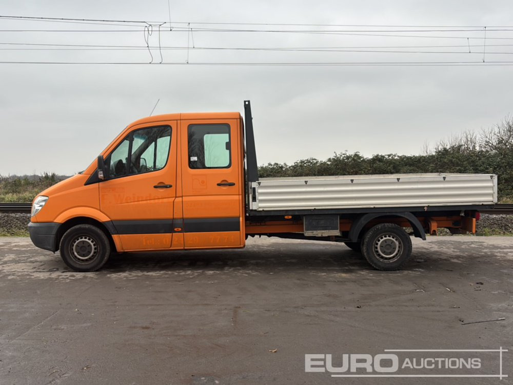 2012 Mercedes Benz Sprinter - Flatbed van: picture 2 2012 Mercedes Benz Sprinter - Flatbed van: picture 2