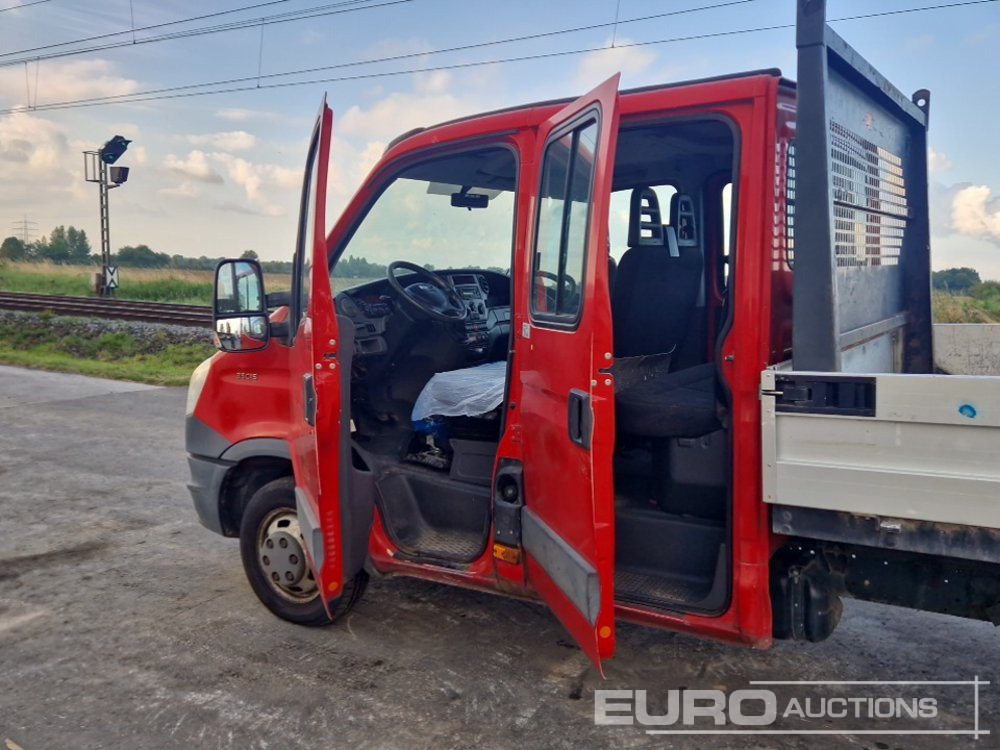 2013 Iveco Crew Cab Pick Up, Automatic Gearbox, Drop side - Flatbed van: picture 4 2013 Iveco Crew Cab Pick Up, Automatic Gearbox, Drop side - Flatbed van: picture 4