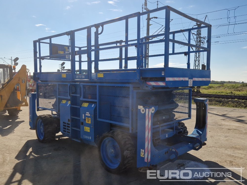2014 Genie GS4390 - Aerial platform: picture 3 2014 Genie GS4390 - Aerial platform: picture 3