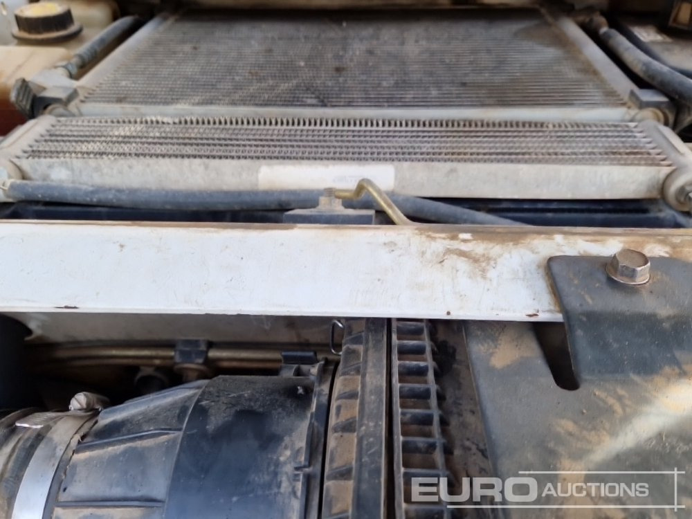 Skid steer loader 2015 Bobcat T590: picture 24