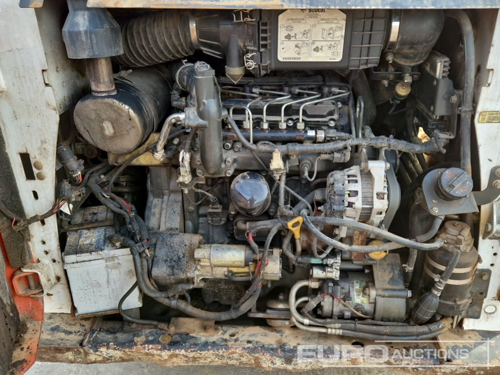 Skid steer loader 2015 Bobcat T590: picture 20