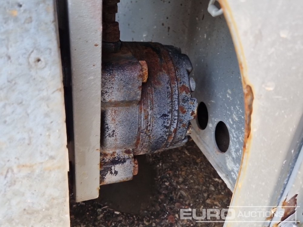 Vertical mast lift 2016 Snorkel TM12-C-E: picture 10