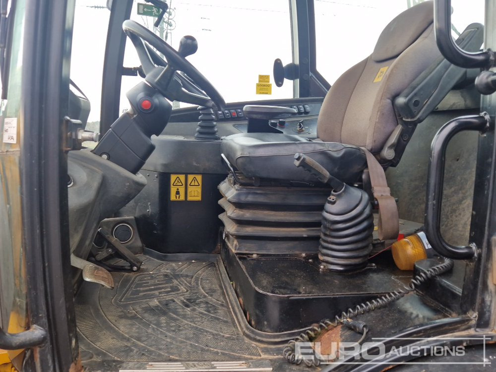 Wheel loader 2017 JCB 409: picture 27