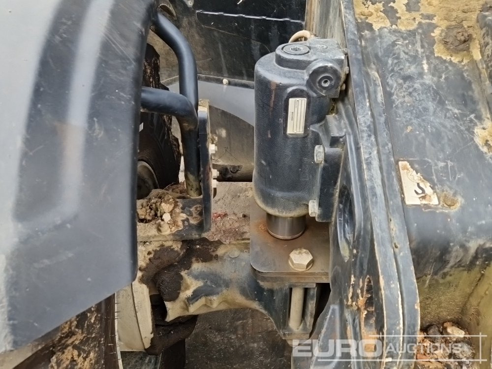 Wheel excavator 2018 JCB Hydradig HD110WT: picture 12