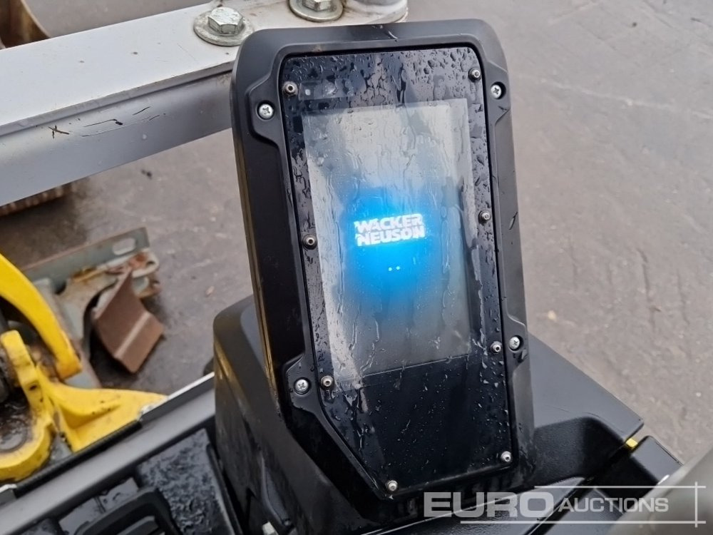 Mini excavator 2020 Wacker Neuson EZ17E: picture 30