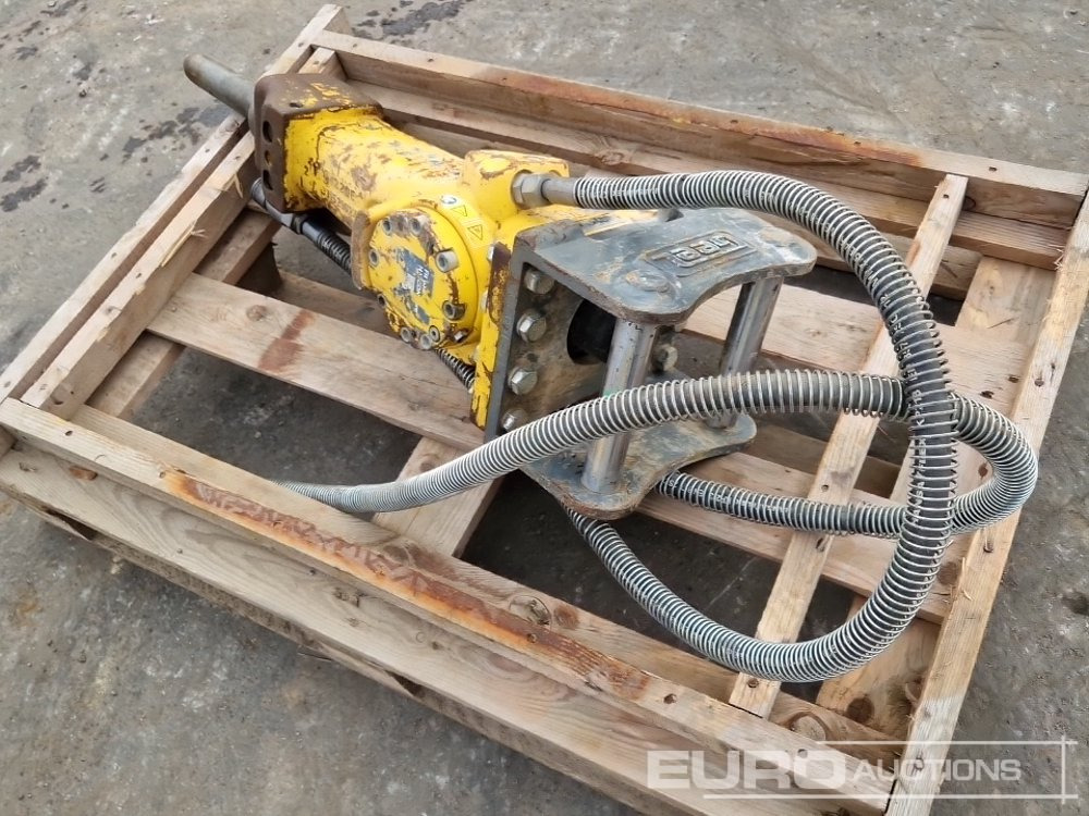 2022 Epiroc SB102 - Hydraulic hammer: picture 2 2022 Epiroc SB102 - Hydraulic hammer: picture 2