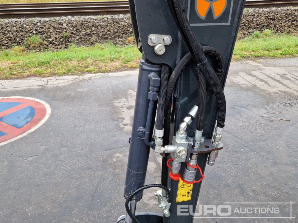 Mini excavator 2022 Eurocomach 18ZT: picture 21