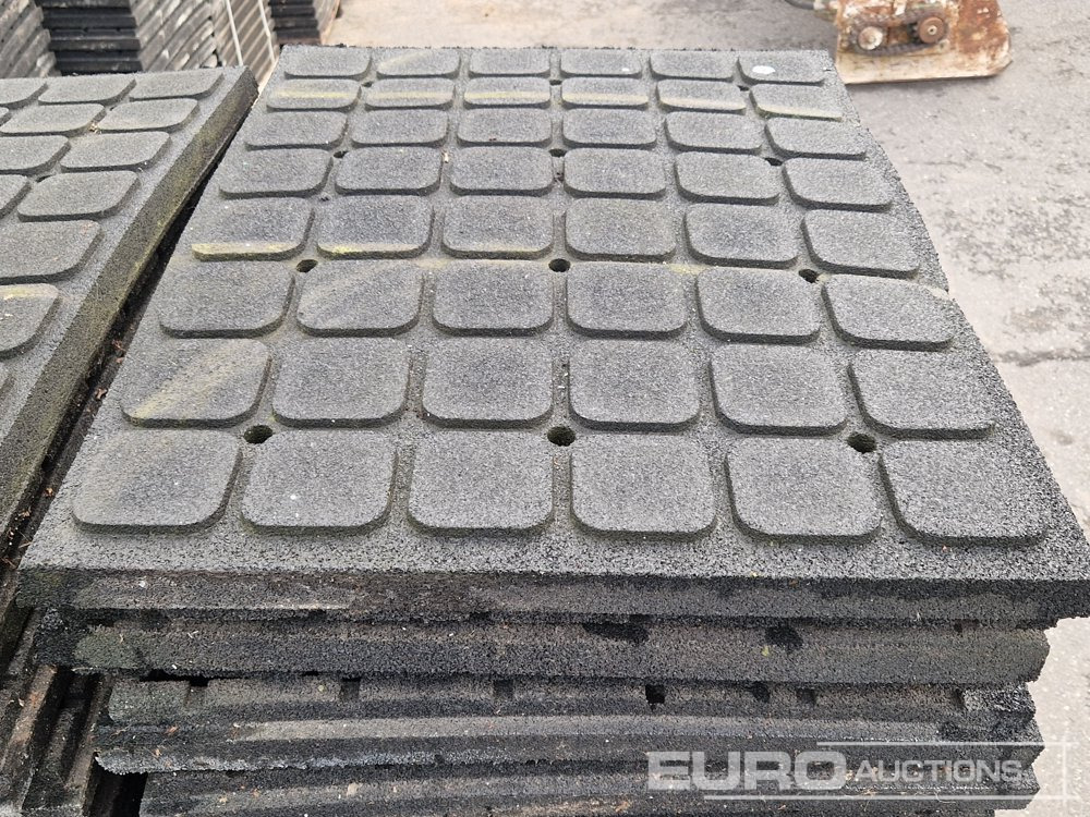 3 Pallets of Rubber Floor Tiles, 60mm x 800mm x 600mm (144 of) - Construction equipment: picture 5 3 Pallets of Rubber Floor Tiles, 60mm x 800mm x 600mm (144 of) - Construction equipment: picture 5