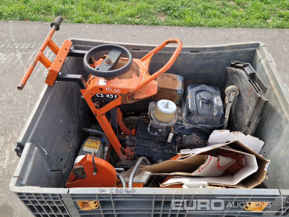 Box of Husqvarna + Stihl Asphalt Saws - Asphalt machine: picture 1 Box of Husqvarna + Stihl Asphalt Saws - Asphalt machine: picture 1