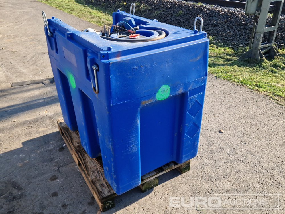 Fuel Bowser - Storage tank: picture 2 Fuel Bowser - Storage tank: picture 2