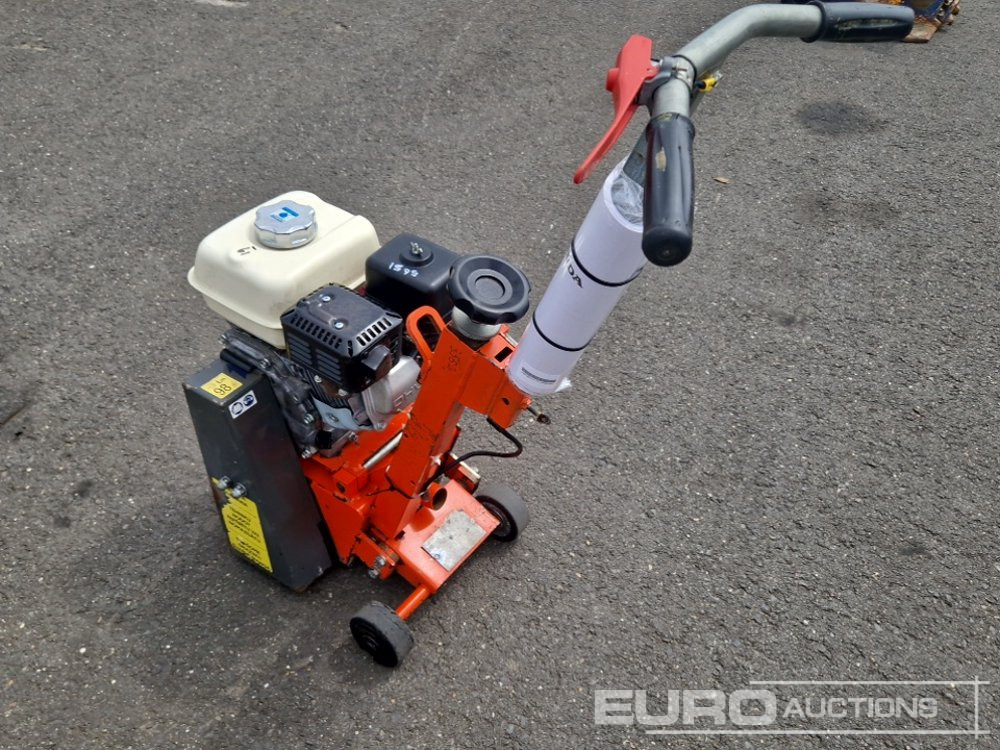 Husqvarna CG200 - Concrete equipment: picture 2 Husqvarna CG200 - Concrete equipment: picture 2