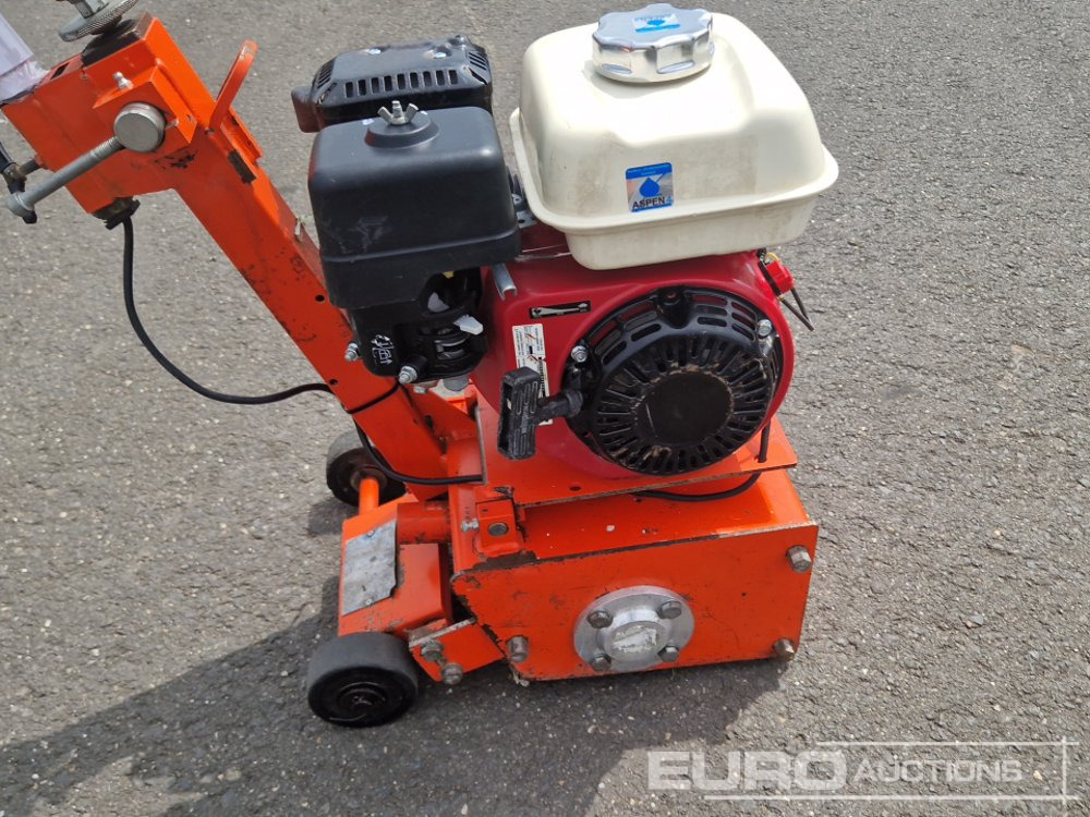 Husqvarna CG200 - Concrete equipment: picture 5 Husqvarna CG200 - Concrete equipment: picture 5