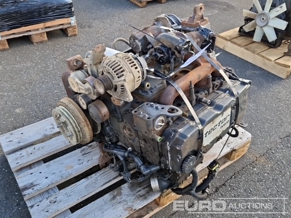 Iveco 4 Cylinder Turbo Diesel Engine - Engine: picture 3 Iveco 4 Cylinder Turbo Diesel Engine - Engine: picture 3