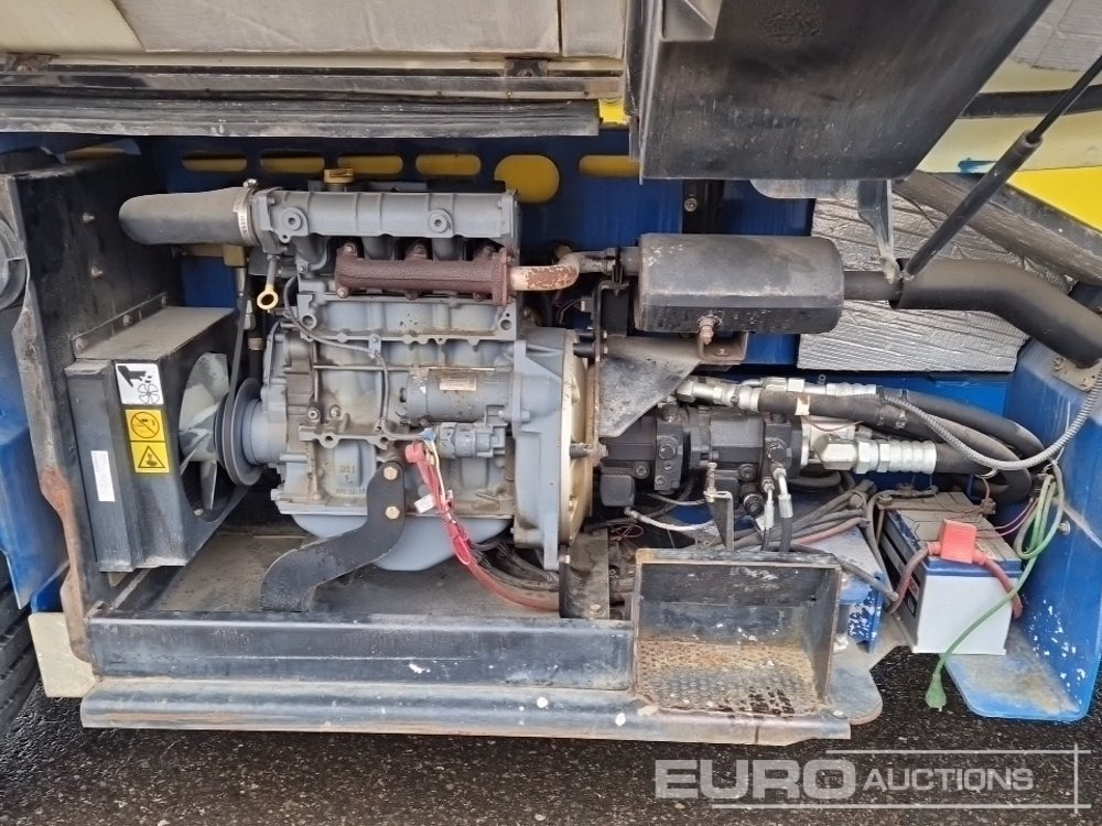 Aerial platform JLG 4394RT: picture 18