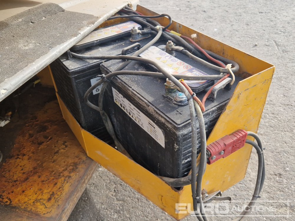 Vertical mast lift JLG TOUCAN DUO: picture 12