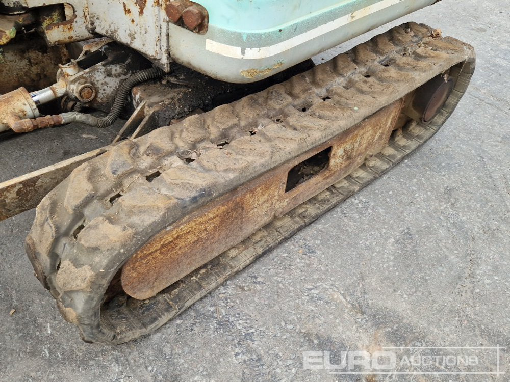 Mini excavator Kobelco Rubber Tracks, Blade, Offset: picture 10