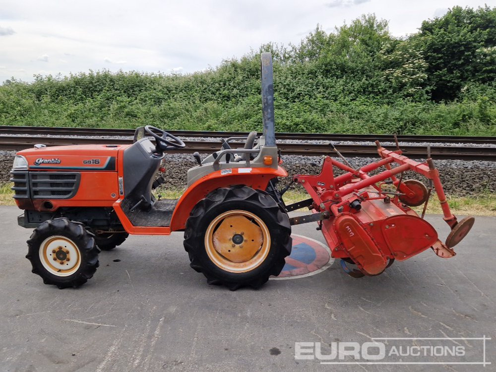 Kubota GB16 - Compact tractor: picture 2 Kubota GB16 - Compact tractor: picture 2