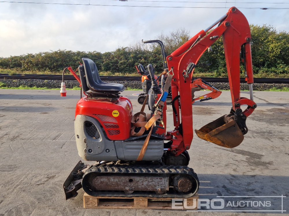 Kubota Rubber Tracks, Blade, Offset, Piped, QH, Bucket, Expanding Tracks - Mini excavator: picture 5 Kubota Rubber Tracks, Blade, Offset, Piped, QH, Bucket, Expanding Tracks - Mini excavator: picture 5